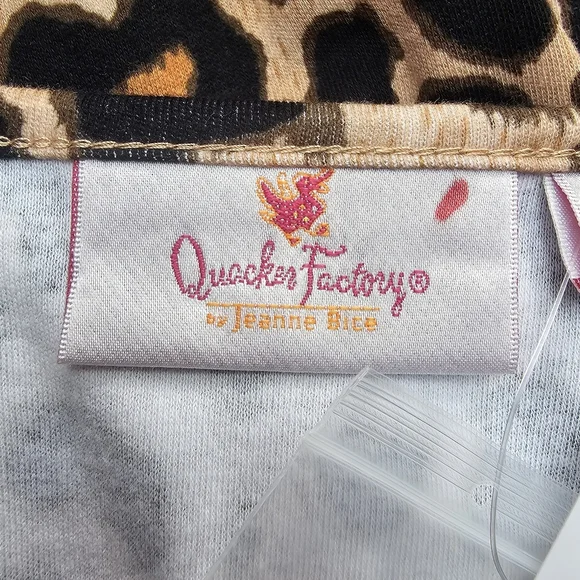 NWT Quacker Factory Leopard Print Top With Rhinestone Pocket, Long Sleeves, 2X - Picture 6 of 13